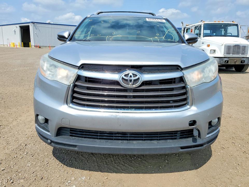 Продажа на аукционе авто 2015 Toyota Highlander, vin: 5TDJKRFH7FS188750, номер лота: 62006416