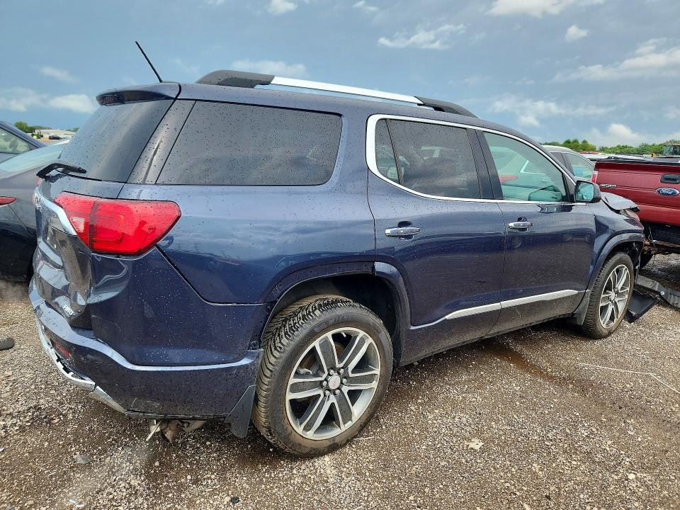 62328706 :رقم المزاد ، 1GKKNXLS1JZ156551 vin ، 2018 Gmc Acadia مزاد بيع