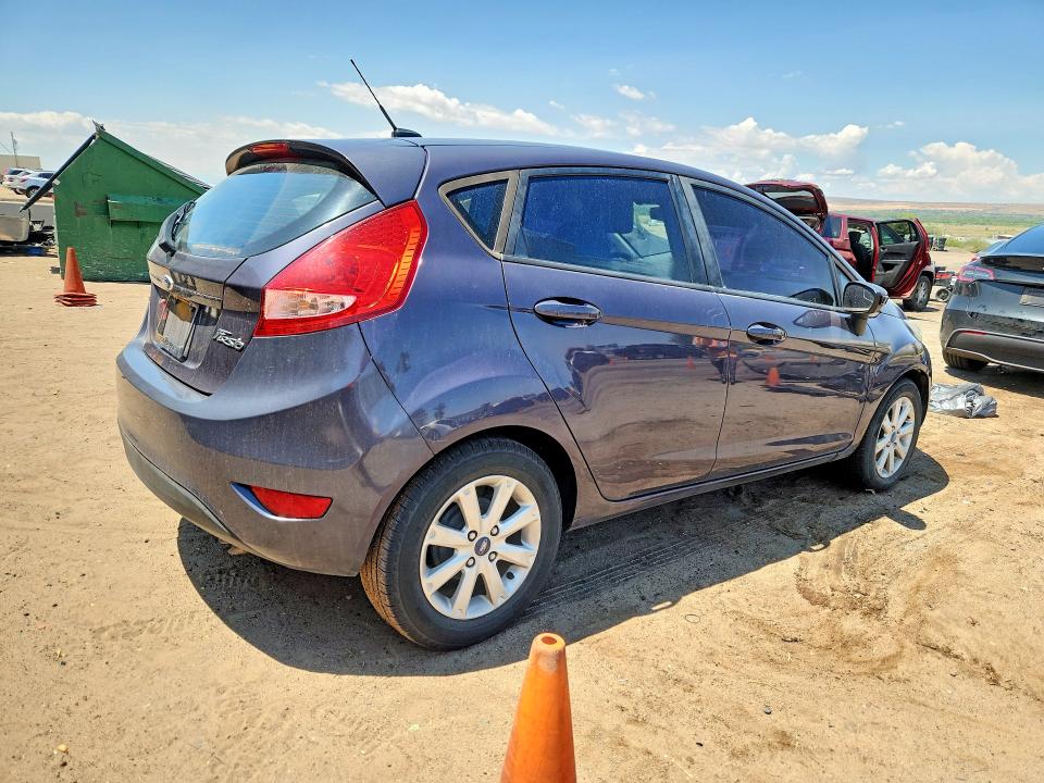 2012 Ford Fiesta მანქანა იყიდება აუქციონზე, vin: 3FADP4EJ2CM176688, აუქციონის ნომერი: 61601226