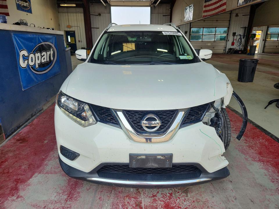 61570886 :رقم المزاد ، 5N1AT2MK0FC814803 vin ، 2015 Nissan Rogue مزاد بيع