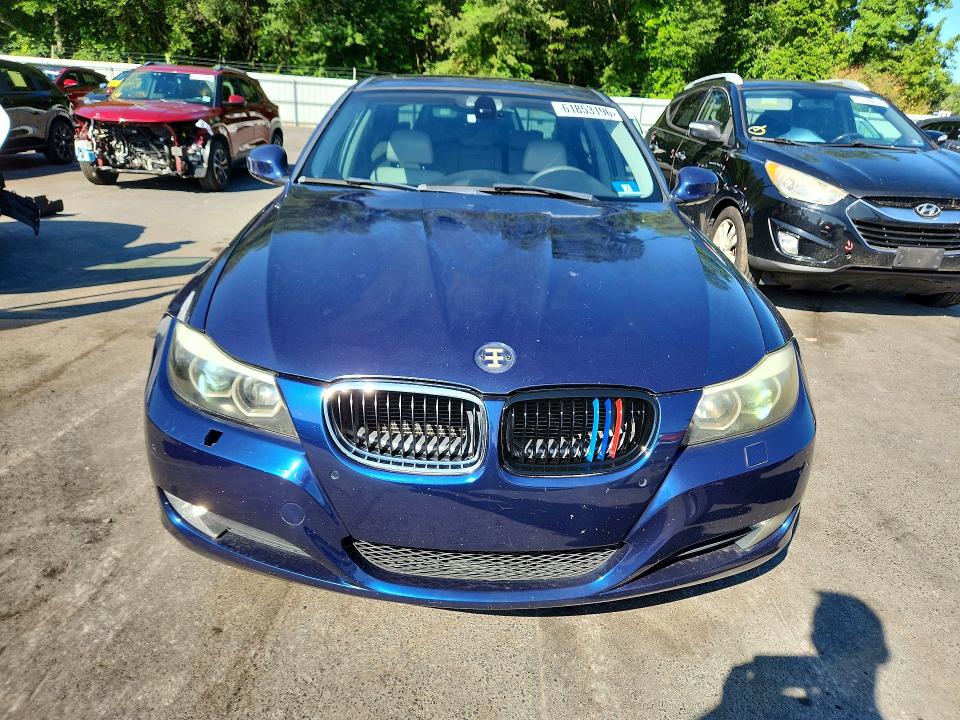 61853196 :رقم المزاد ، WBAPK5C52BA660502 vin ، 2011 Bmw 328 مزاد بيع