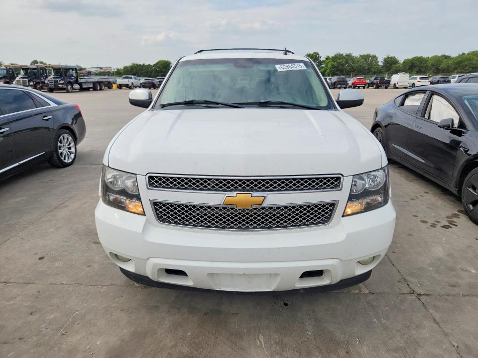 62600516 :رقم المزاد ، 3GNFC16097G158736 vin ، 2007 Chevrolet Suburban مزاد بيع