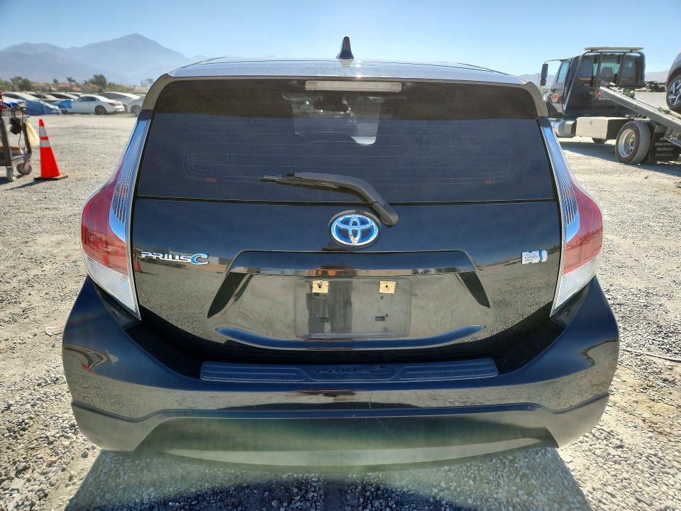Auction sale of the 2017 Toyota Prius C, vin: JTDKDTB32H1598233, lot number: 63371036