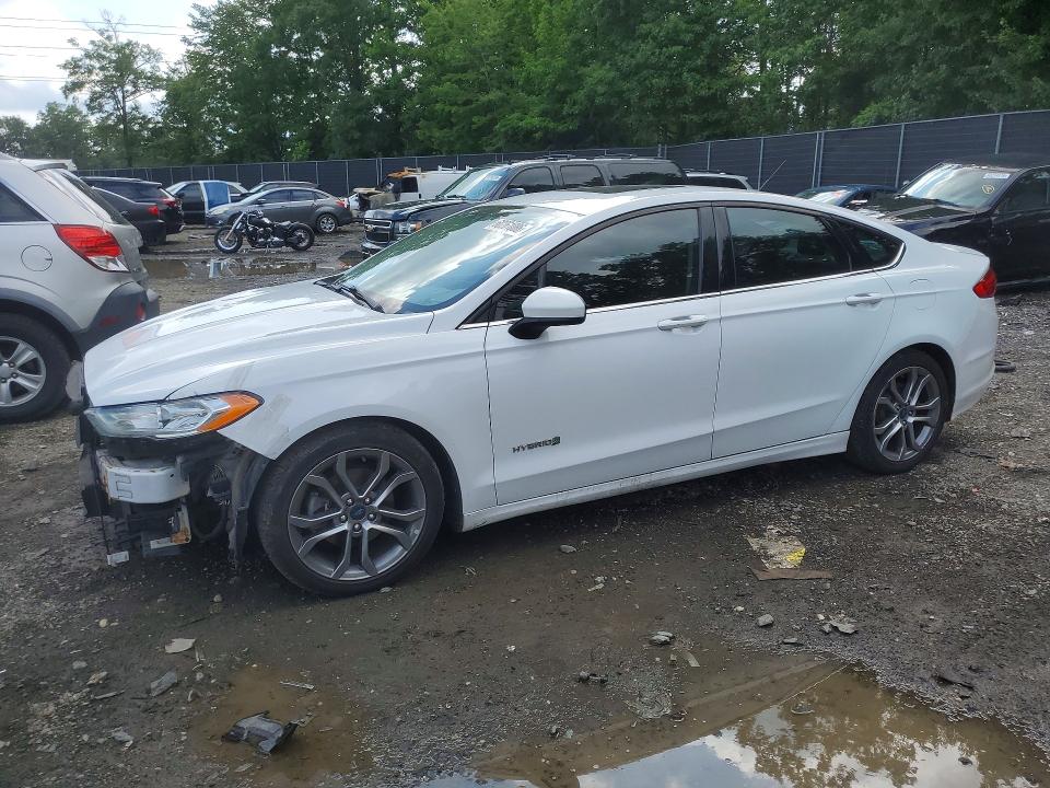 Auction sale of the 2017 Ford Fusion, vin: 3FA6P0LUXHR344022, lot number: 60261086