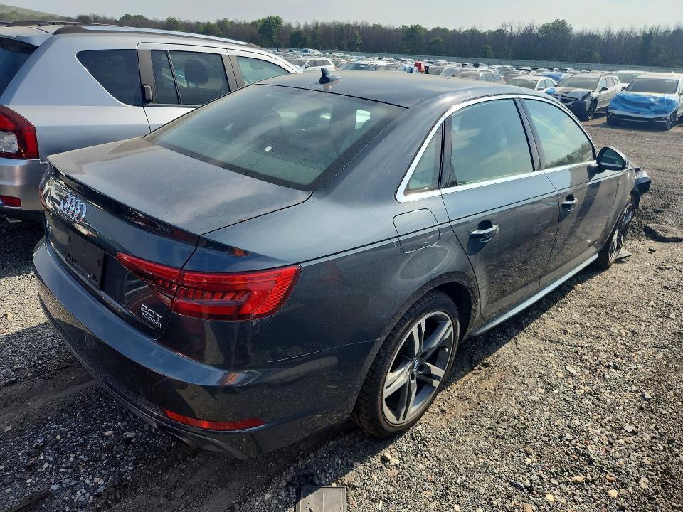 60666326 :رقم المزاد ، WAUFNAF46HA150435 vin ، 2017 Audi A4 مزاد بيع