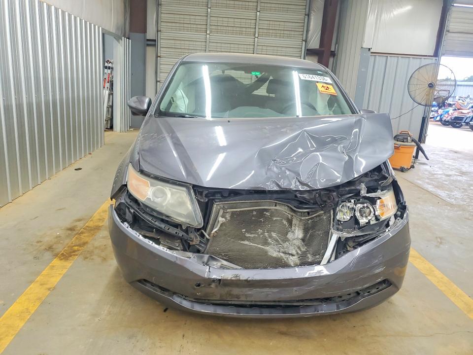 61641336 :رقم المزاد ، 5FNRL5H43EB081541 vin ، 2014 Honda Odyssey مزاد بيع