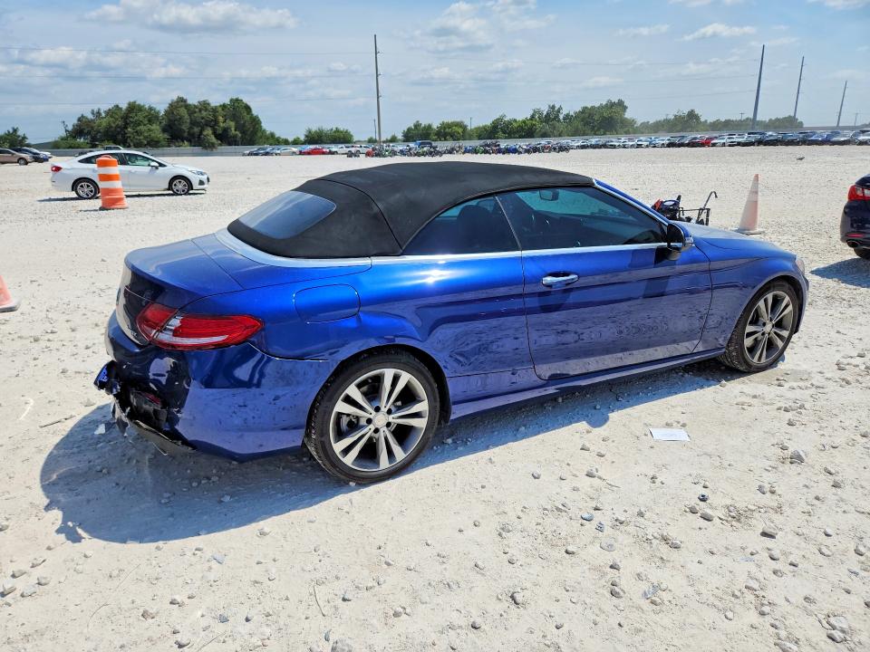62455036 :رقم المزاد ، WDDWK4KB3HF440903 vin ، 2017 Mercedes-benz C مزاد بيع