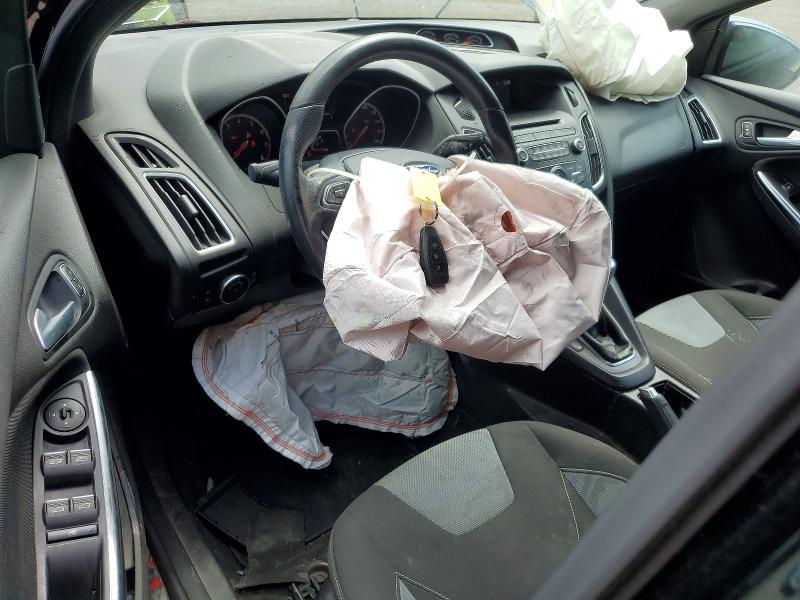 60854736 :رقم المزاد ، 1FADP3L99GL224357 vin ، 2016 Ford Focus مزاد بيع
