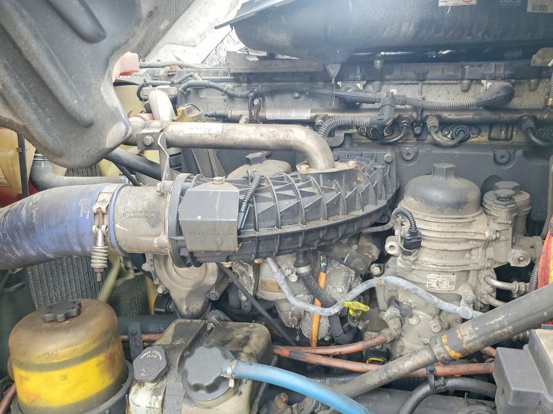 Продажа на аукционе авто 2020 Freightliner Cascadia 125, vin: 3AKJGLDR2LDLU5593, номер лота: 60582616