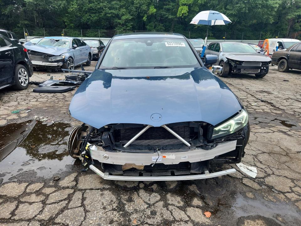 2025 Bmw 330i მანქანა იყიდება აუქციონზე, vin: 3MW69CW03S8F55152, აუქციონის ნომერი: 62310996