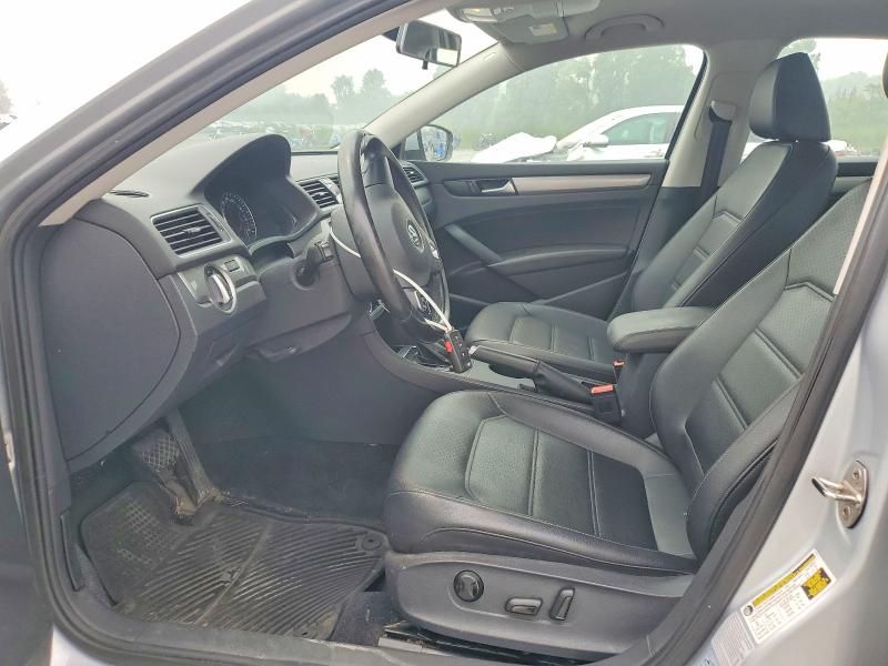 Продажа на аукционе авто 2015 Volkswagen Passat, vin: 1VWAS7A3XFC122000, номер лота: 61425546
