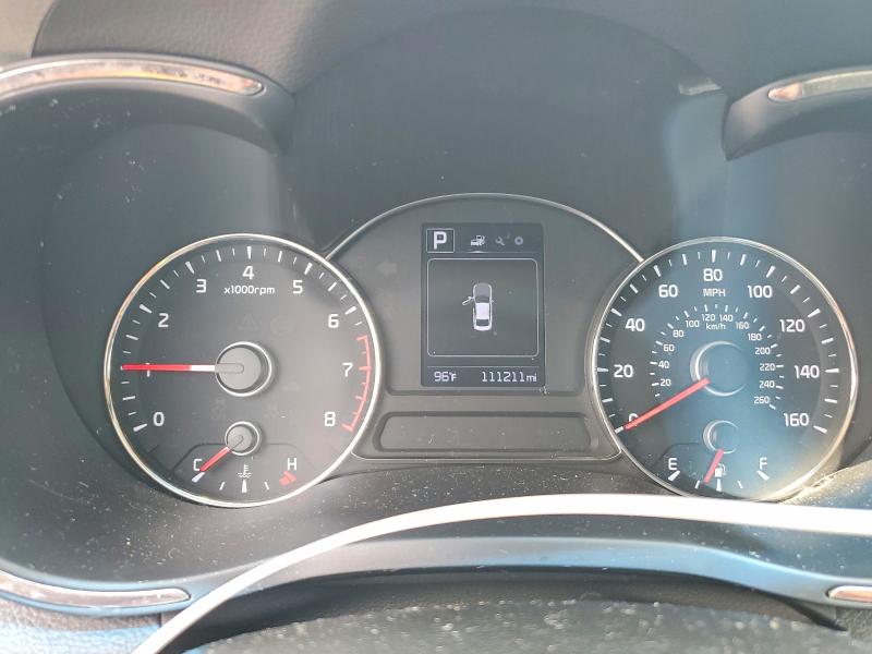 62632906 :رقم المزاد ، 3KPFL4A78HE021637 vin ، 2017 Kia Forte مزاد بيع