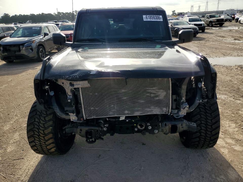 Продажа на аукционе авто 2025 Ford Bronco, vin: 1FMDE7BH5SLA67950, номер лота: 61859306