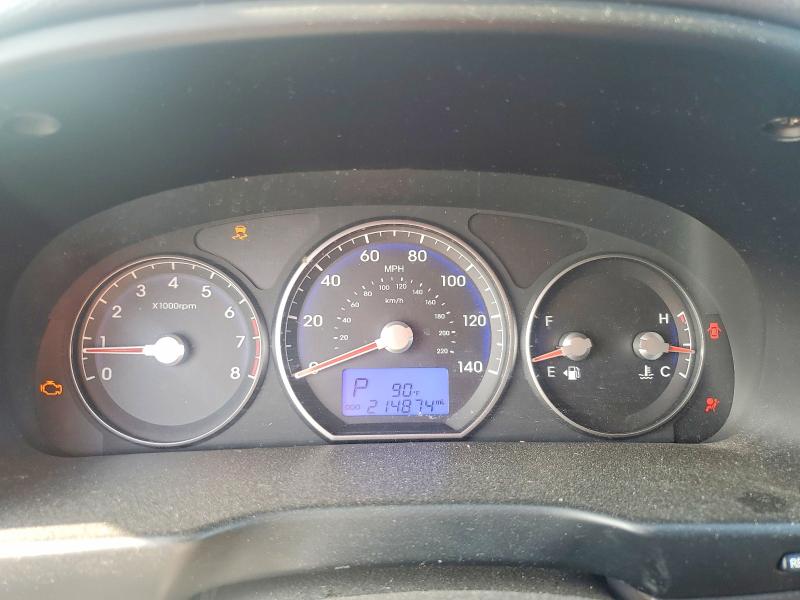 2010 Hyundai Santa Fe მანქანა იყიდება აუქციონზე, vin: 5NMSG3AB4AH403518, აუქციონის ნომერი: 62219156