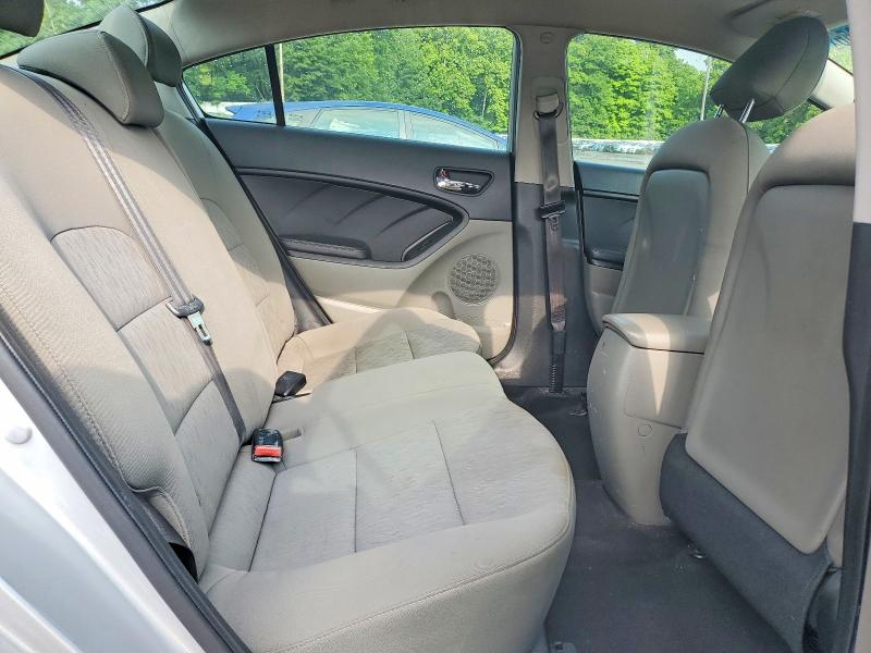 Продажа на аукционе авто 2015 Kia Forte, vin: KNAFK4A6XF5383050, номер лота: 62125856