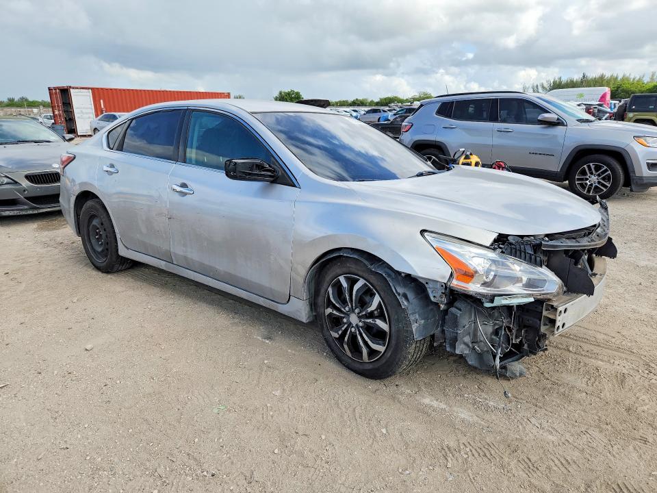 Продаж на аукціоні авто 2015 Nissan Altima, vin: 1N4AL3AP8FN314800, номер лоту: 62056466