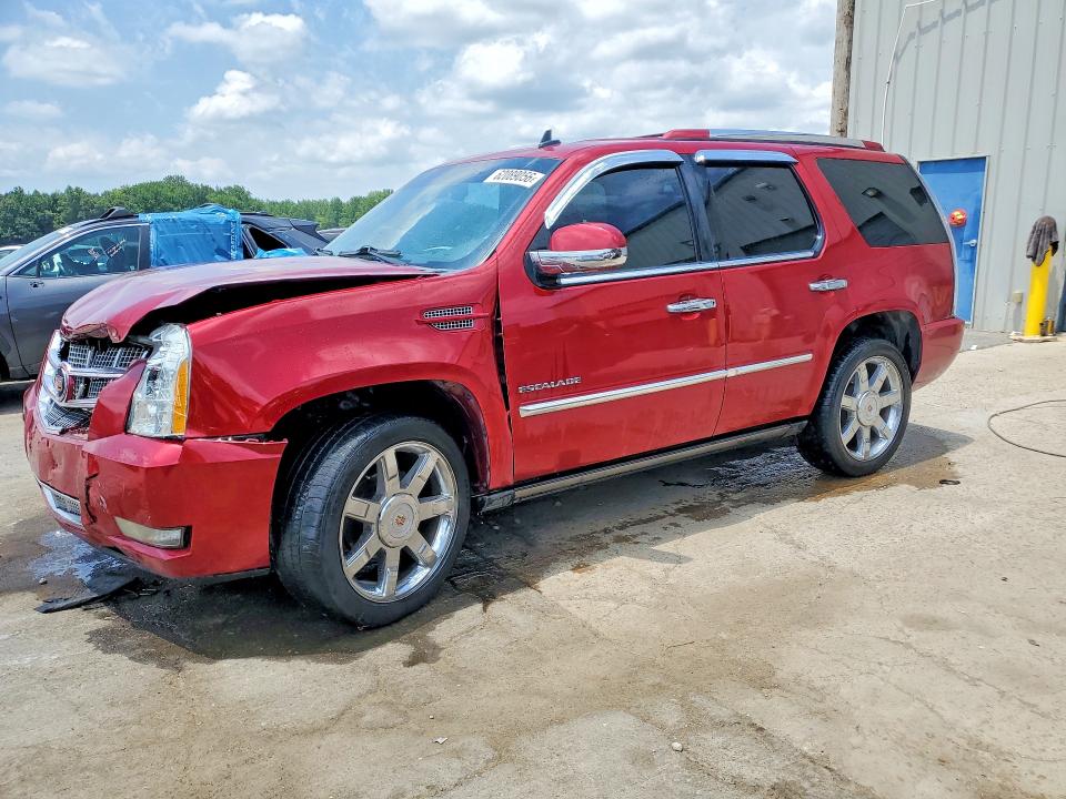 62089056 :رقم المزاد ، 1GYS4CEF2DR230727 vin ، 2013 Cadillac Escalade مزاد بيع