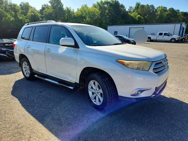 2011 Toyota Highlander მანქანა იყიდება აუქციონზე, vin: 5TDZK3EHXBS046338, აუქციონის ნომერი: 59881086