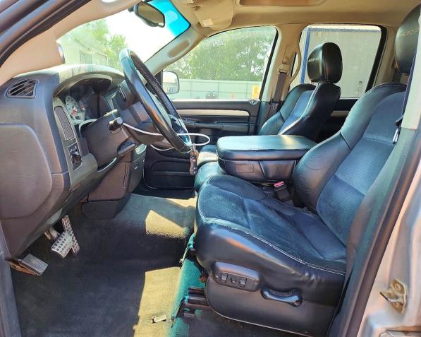 60566586 :رقم المزاد ، 3D7HA18H95G837466 vin ، 2005 Dodge Ram Srt10 مزاد بيع