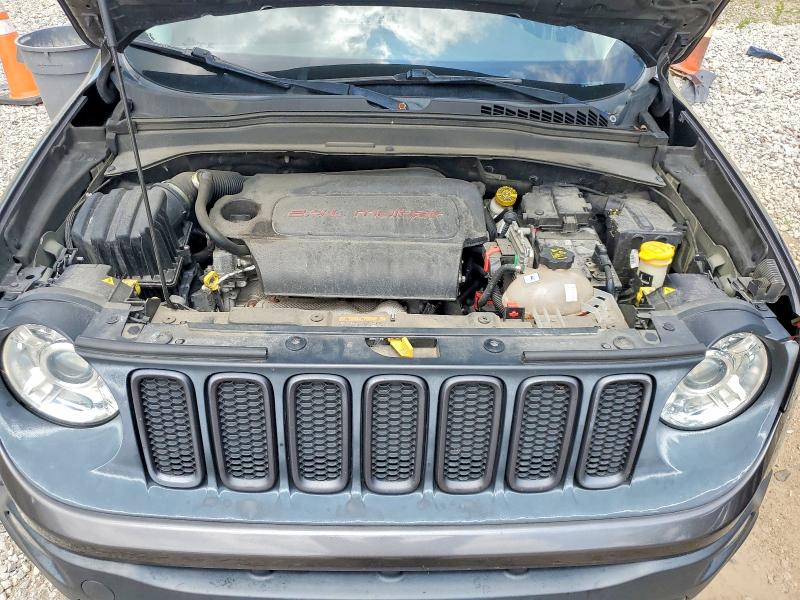 60121026 :رقم المزاد ، ZACCJBCB9HPG57971 vin ، 2017 Jeep Renegade مزاد بيع