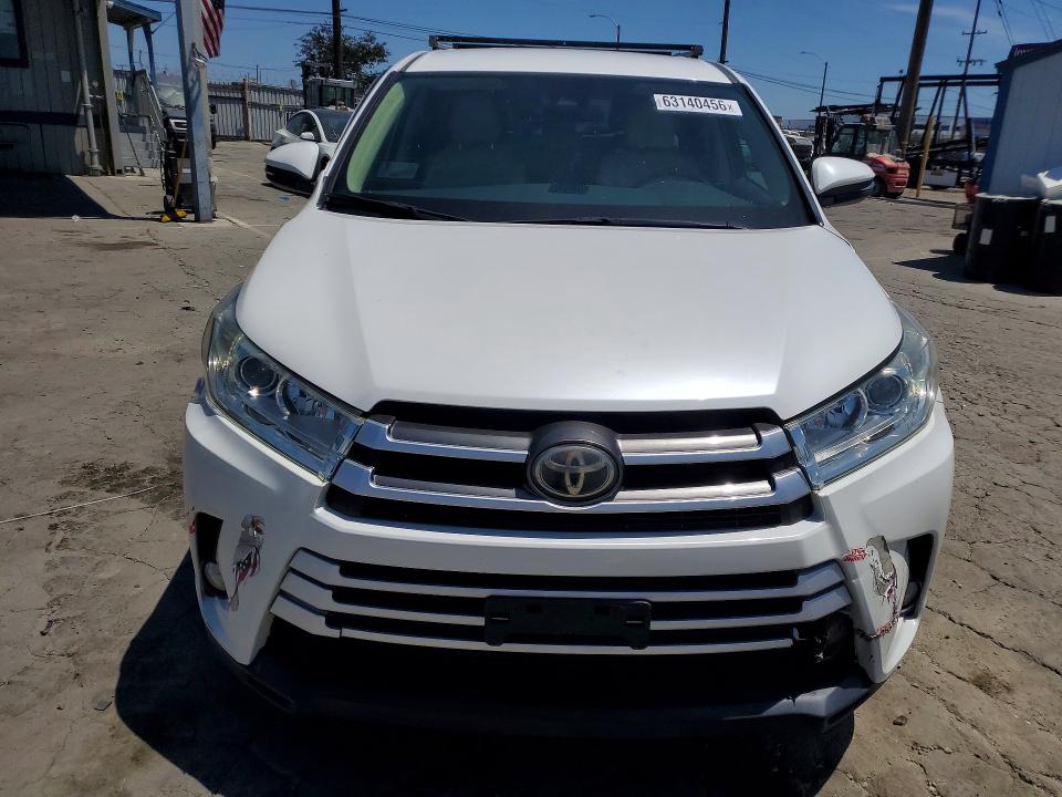 63140456 :رقم المزاد ، 5TDZZRFH1KS365317 vin ، 2019 Toyota Highlander مزاد بيع