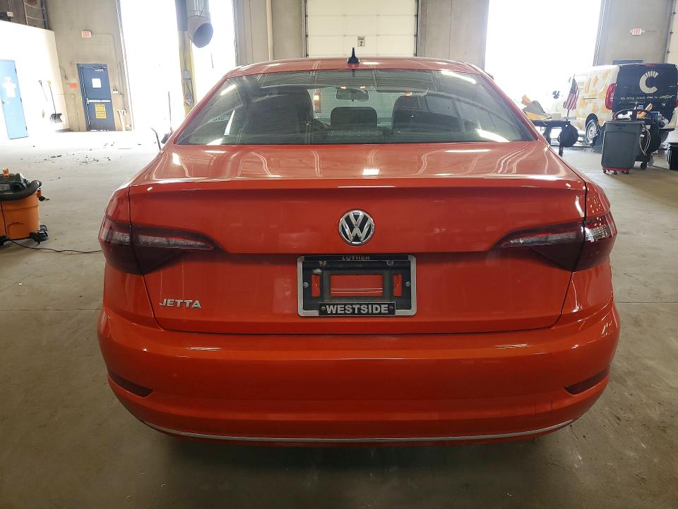 62941776 :رقم المزاد ، 3VWCB7BU7LM042194 vin ، 2020 Volkswagen Jetta مزاد بيع