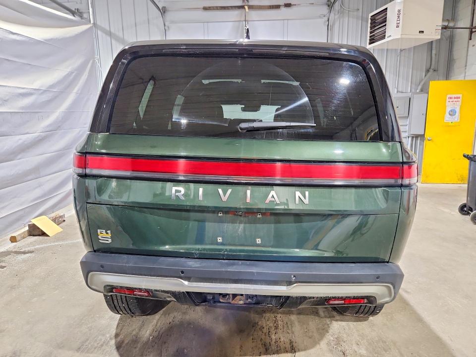 Продажа на аукционе авто 2022 Rivian R1s, vin: 7PDSGABL9NN002253, номер лота: 62059066