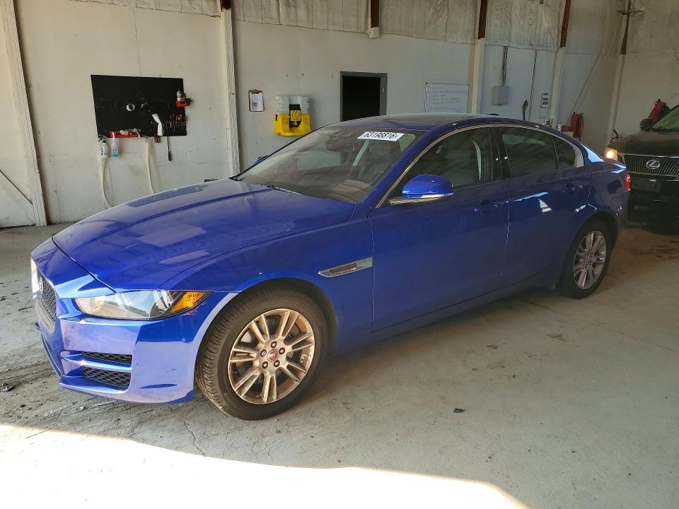 63198816 :رقم المزاد ، SAJAJ4BN5HA976672 vin ، 2017 Jaguar Xe مزاد بيع