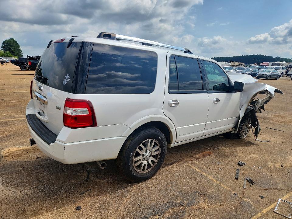 62105556 :رقم المزاد ، 1FMJU1K58CEF15435 vin ، 2012 Ford Expedition مزاد بيع
