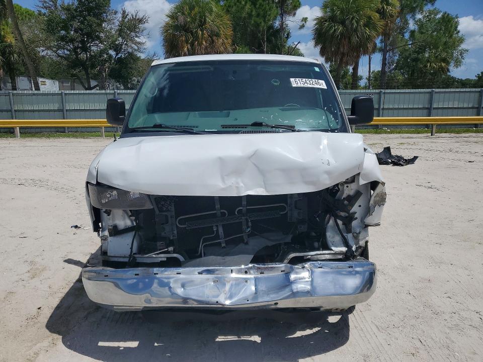 61543246 :رقم المزاد ، 1GCWGFCAXE1141253 vin ، 2014 Chevrolet Express G2500 مزاد بيع