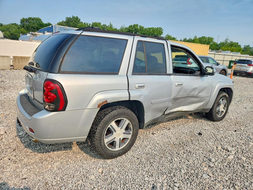 2009 Chevrolet Trailblazer მანქანა იყიდება აუქციონზე, vin: 1GNDT33S292109642, აუქციონის ნომერი: 60834076