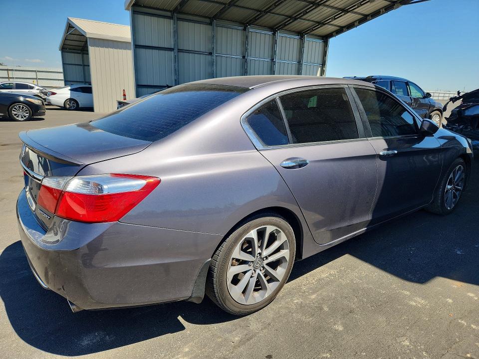 Aukcja sprzedaży 2015 Honda Accord, vin: 1HGCR2F58FA210075, numer aukcji: 61677066