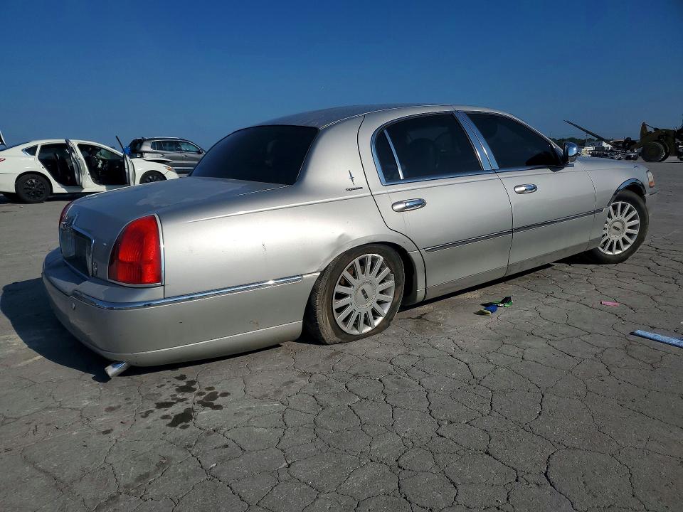 Aukcja sprzedaży 2005 Lincoln Town Car, vin: 1LNHM81W35Y643276, numer aukcji: 63106716