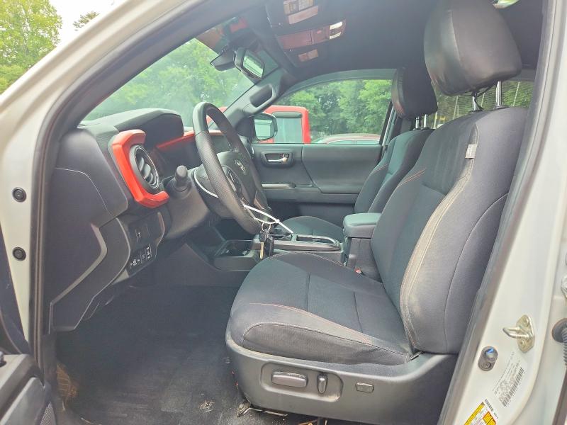 62676566 :رقم المزاد ، 3TYCZ5AN2LT006754 vin ، 2020 Toyota Tacoma مزاد بيع