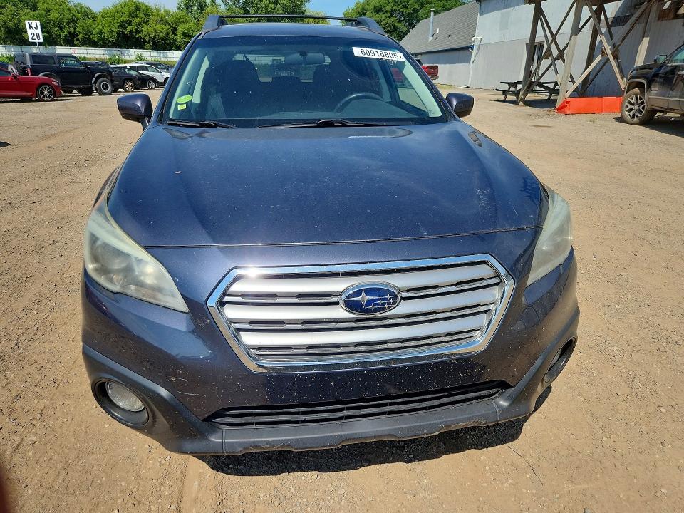 60916806 :رقم المزاد ، 4S4BSACC7F3333572 vin ، 2015 Subaru Outback مزاد بيع