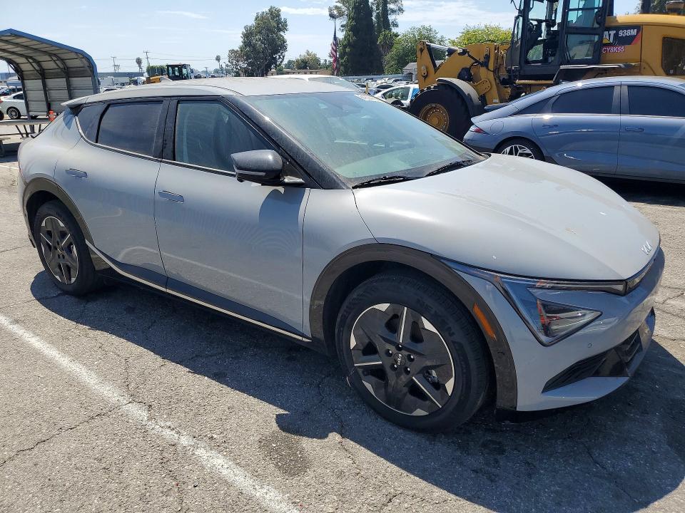 2025 Kia Ev6 მანქანა იყიდება აუქციონზე, vin: 5XYC34JA1SG013937, აუქციონის ნომერი: 61894416