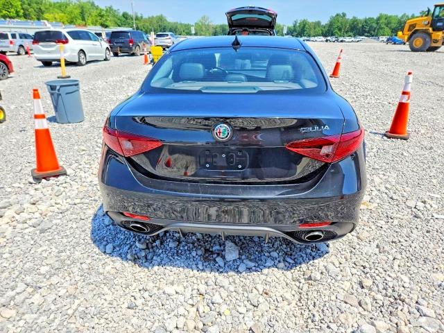 Продаж на аукціоні авто 2018 Alfa Romeo Giulia, vin: ZARFAEBN9J7567626, номер лоту: 60797036
