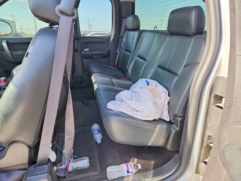 61329676 :رقم المزاد ، 1GCRKSE74CZ156755 vin ، 2012 Chevrolet Silverado مزاد بيع