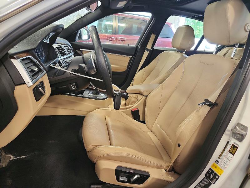 2017 Bmw 330 მანქანა იყიდება აუქციონზე, vin: WBA8D9G59HNU58712, აუქციონის ნომერი: 60743436