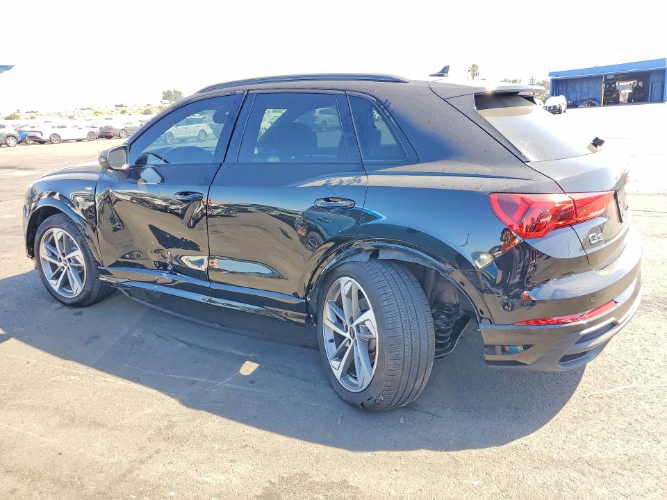 61185666 :رقم المزاد ، WA1DECF32S1110156 vin ، 2025 Audi Q3 مزاد بيع