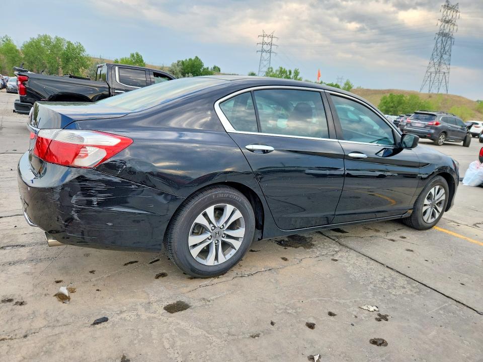 2015 Honda Accord მანქანა იყიდება აუქციონზე, vin: 1HGCR2F31FA180593, აუქციონის ნომერი: 59389666