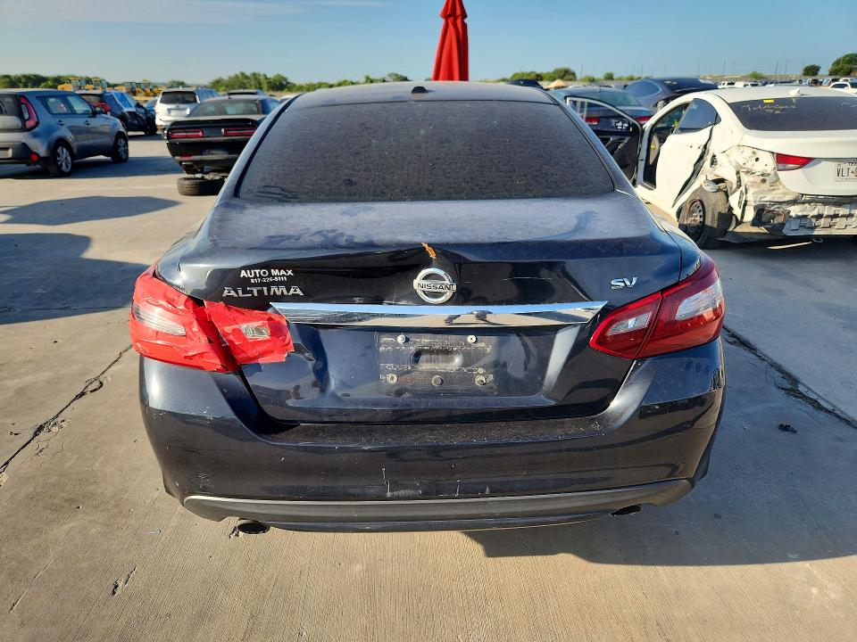 Продаж на аукціоні авто 2018 Nissan Altima, vin: 1N4AL3AP9JC203984, номер лоту: 60504216