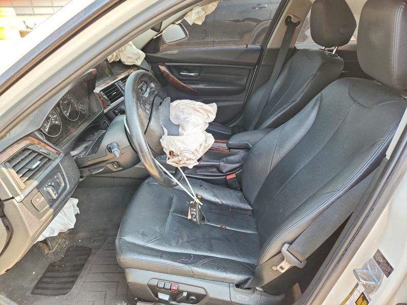 61486846 :رقم المزاد ، WBA3B9G54DNP39732 vin ، 2013 Bmw 335 مزاد بيع