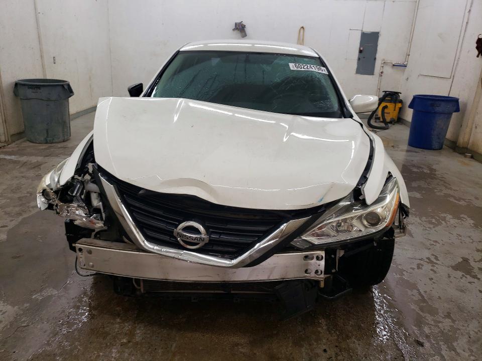 60224196 :رقم المزاد ، 1N4AL3AP4HC481122 vin ، 2017 Nissan Altima مزاد بيع