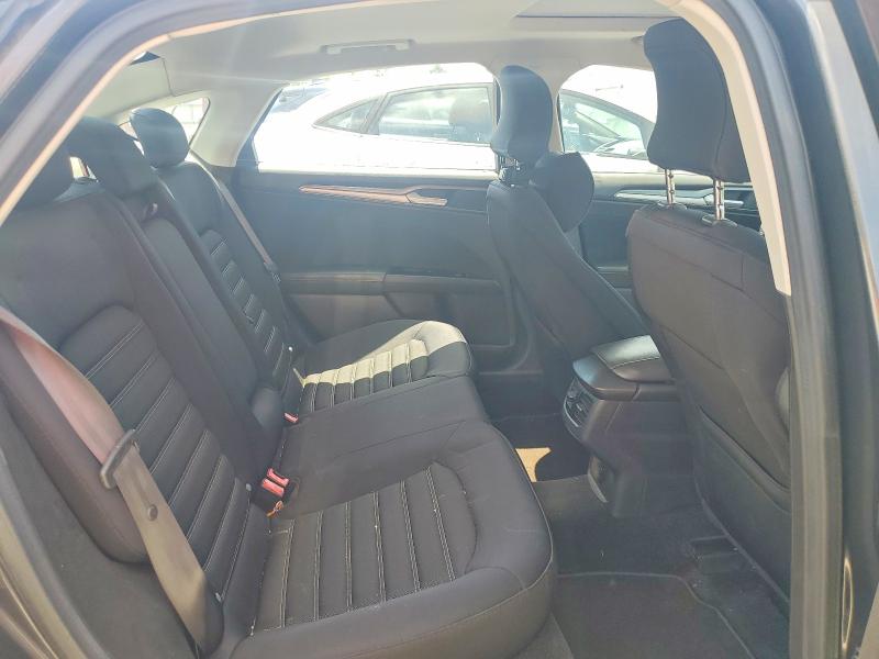60720116 :رقم المزاد ، 3FA6P0HD5FR281496 vin ، 2015 Ford Fusion مزاد بيع