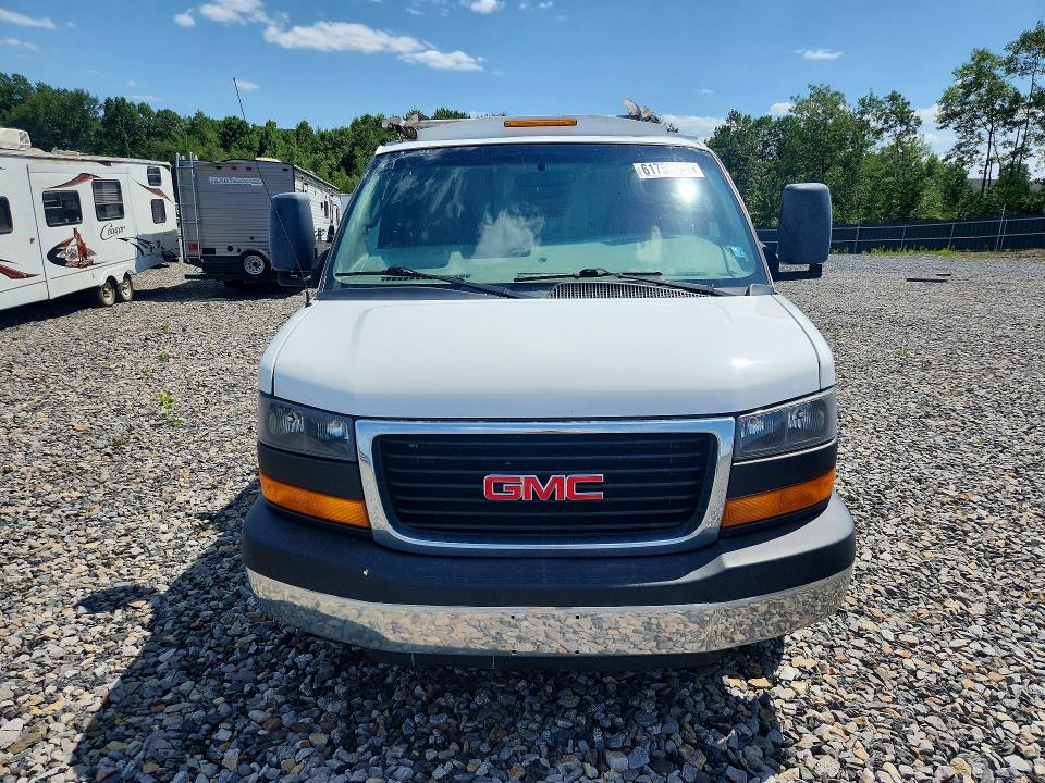 61752206 :رقم المزاد ، 1GD07RFGXG1315747 vin ، 2016 Gmc Savana مزاد بيع