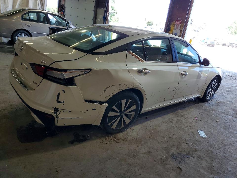 60592736 :رقم المزاد ، 1N4BL4DW5NN406944 vin ، 2022 Nissan Altima مزاد بيع