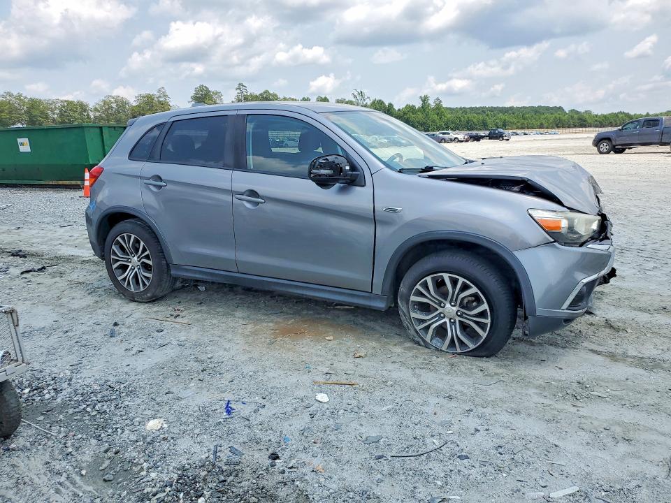 62690296 :رقم المزاد ، JA4AP3AU0JU020885 vin ، 2018 Mitsubishi Outlander Sport مزاد بيع
