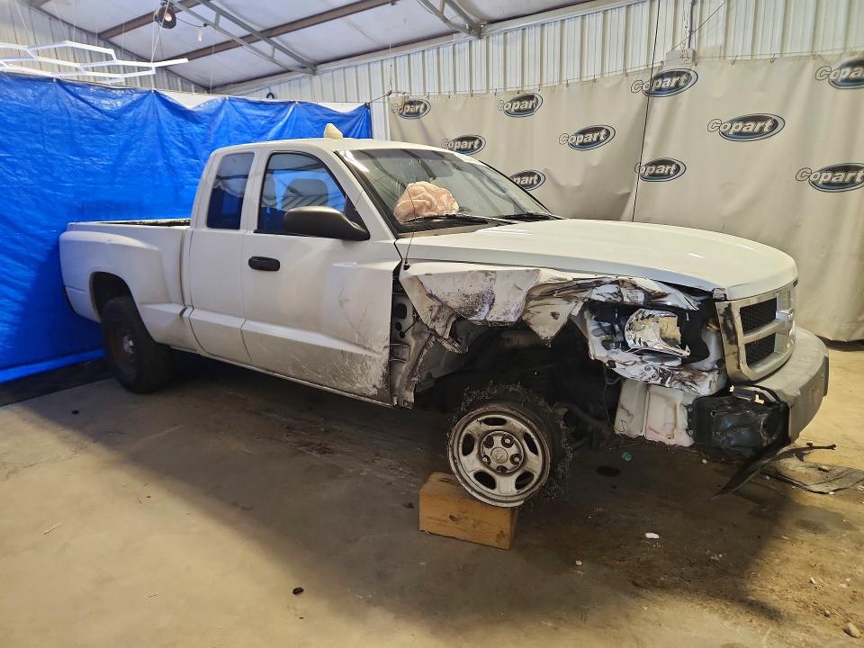 60049686 :رقم المزاد ، 1D7HE22K58S504399 vin ، 2008 Dodge Dakota مزاد بيع