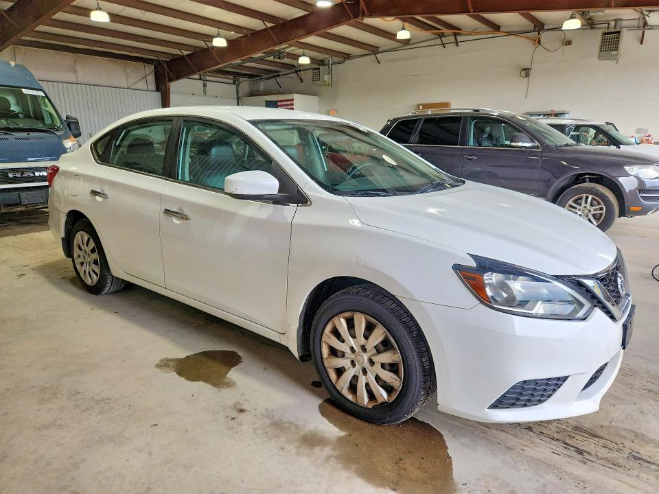 59742156 :رقم المزاد ، 3N1AB7AP1HY408627 vin ، 2017 Nissan Sentra مزاد بيع